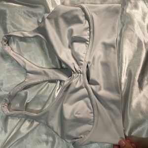 Everyday Soft Support Sports Bra - Light white